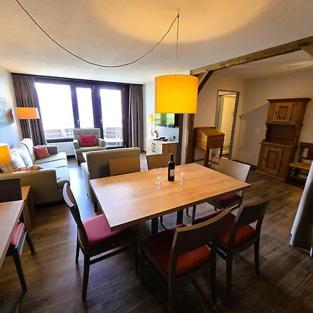 Alpine Apartment *